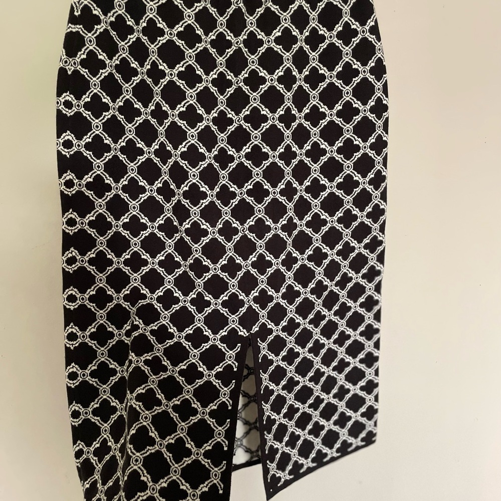 Talbots Black and White Midi Pencil Skirt with Slit - Picture 3 of 5